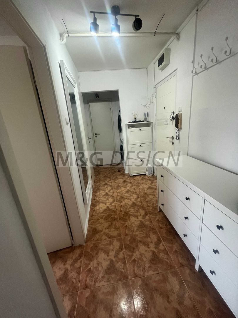 2 camere decomandat 2 balcoane , Bucovina  langa parc cu  centrala - Poză 6