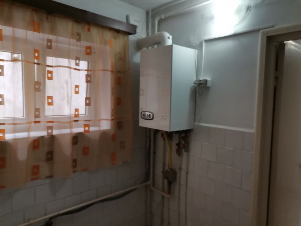 Vanzare apartament 2 camere, confort 1, liber, Razboieni - Poză 4