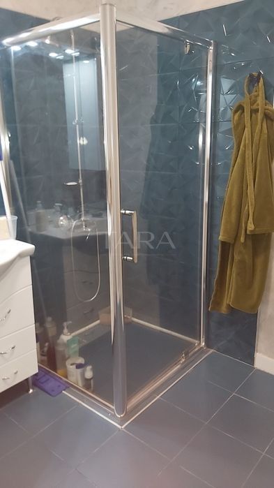 Apartament cu 2 camere, zona linistita, finisat recent. - Poză 3