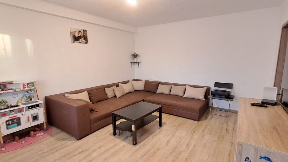 13 Septembrie, Parc Sebastian, 2 camere, 1986, reabilitat, parcare ADP - Poză 1