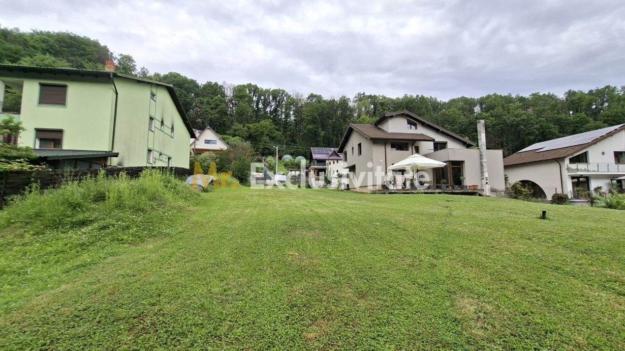Teren intravilan 1203 mp Bascov-Florea zona Superba - Poză 2