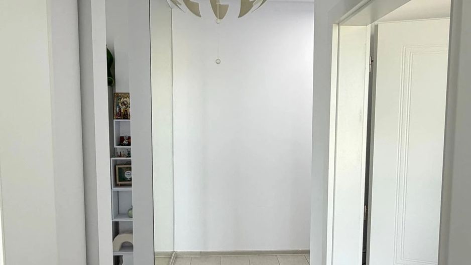Apartament 2 Camere, Zona Aradului, Mobilat si Utilat Complet, Parcare Subterana - Poză 10