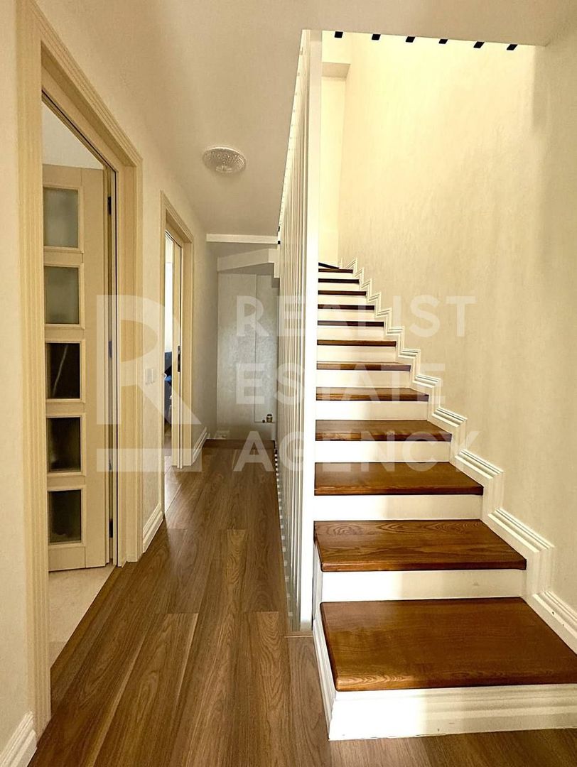 Casă duplex de vânzare în Copou, lângă pădure |4 dormitoare | 160 mp - Poză 12