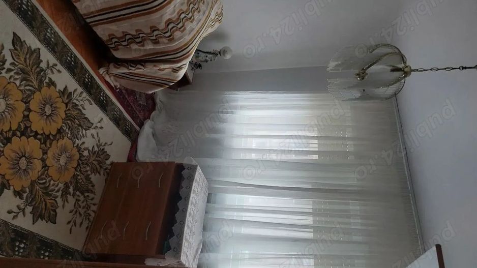 BRASADAS vinde ap 2 cam etaj 4/4 in Micro 16. - Poză 9