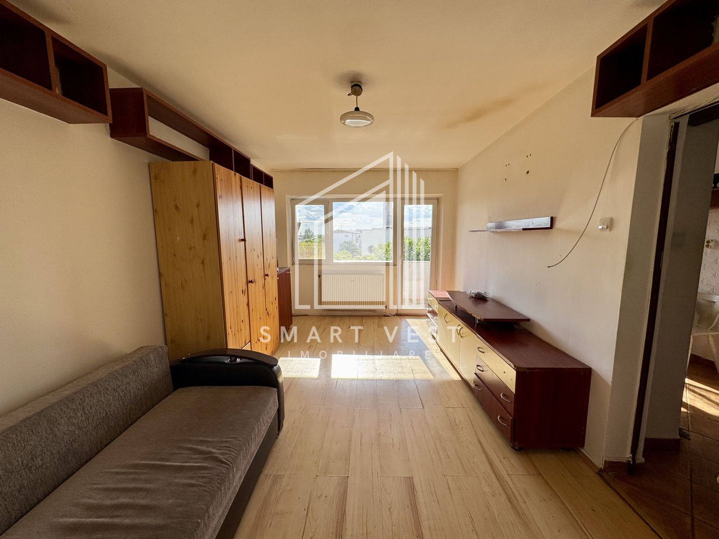 Apartament 3 camere | Etaj 4 cu lift | Zona Piața Someș Prahova - Poză 1