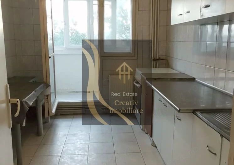 Apartament 4 camere de vanzare in Dristor Fizicienilor - Poză 2