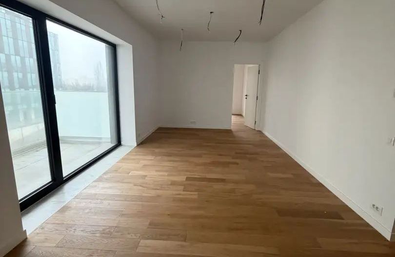 Apartament 2 camere de vanzare - Poză 2