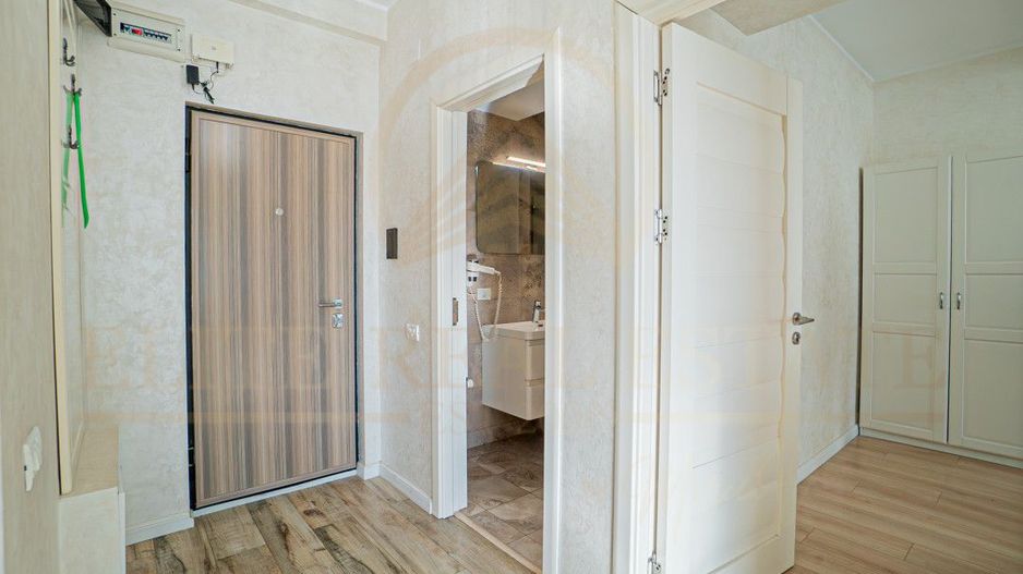 Statiunea Mamaia - Apartament cu 2 camere mobilat si utilat complet. - Poză 9