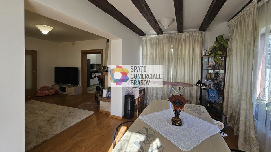 Casă individuala 5 camere de vânzare - zona Tractorul, Coresi - 270 mp - # plus - Poză 7