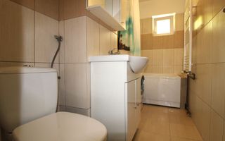 La 5 min de Județean, parter, centrală proprie - Poză 9