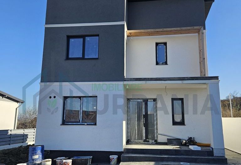 Casa D+P+E in Tomesti,Asfalt, Tâmplărie VEKKA - Poză 16