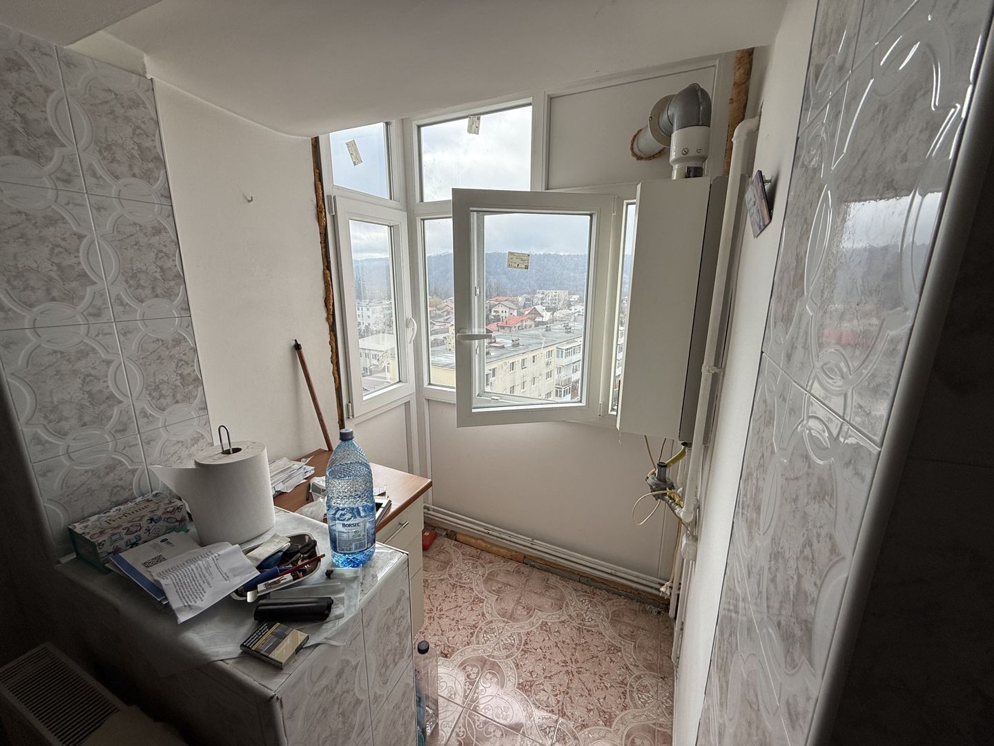 Ap 4 camere 90 mp+boxa+1 camera pe hol ultracentral b-dul Carol 1 - Poză 31