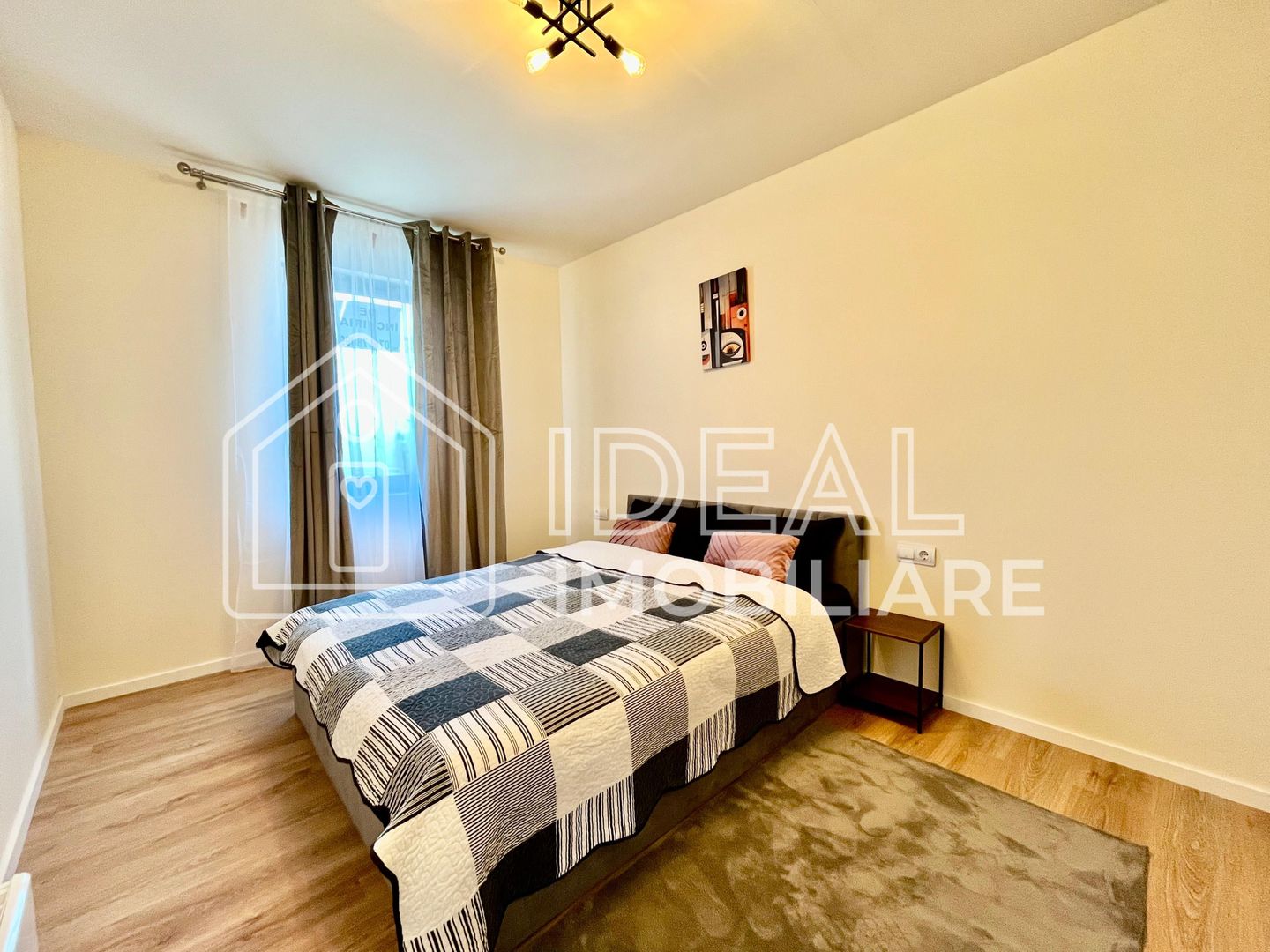 Casa cu 3 camere | 85mpu | Tocile - Poză 12