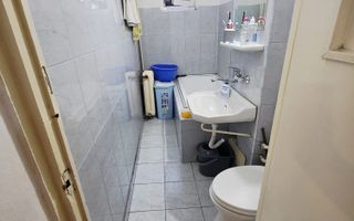 Apartament 3 camere, etaj 3, Malu Roșu – Str. Rîșnovenilor - Poză 9