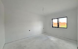 Casa individuala cu 4 camere - Zona Centrala - Utvin - Poză 7