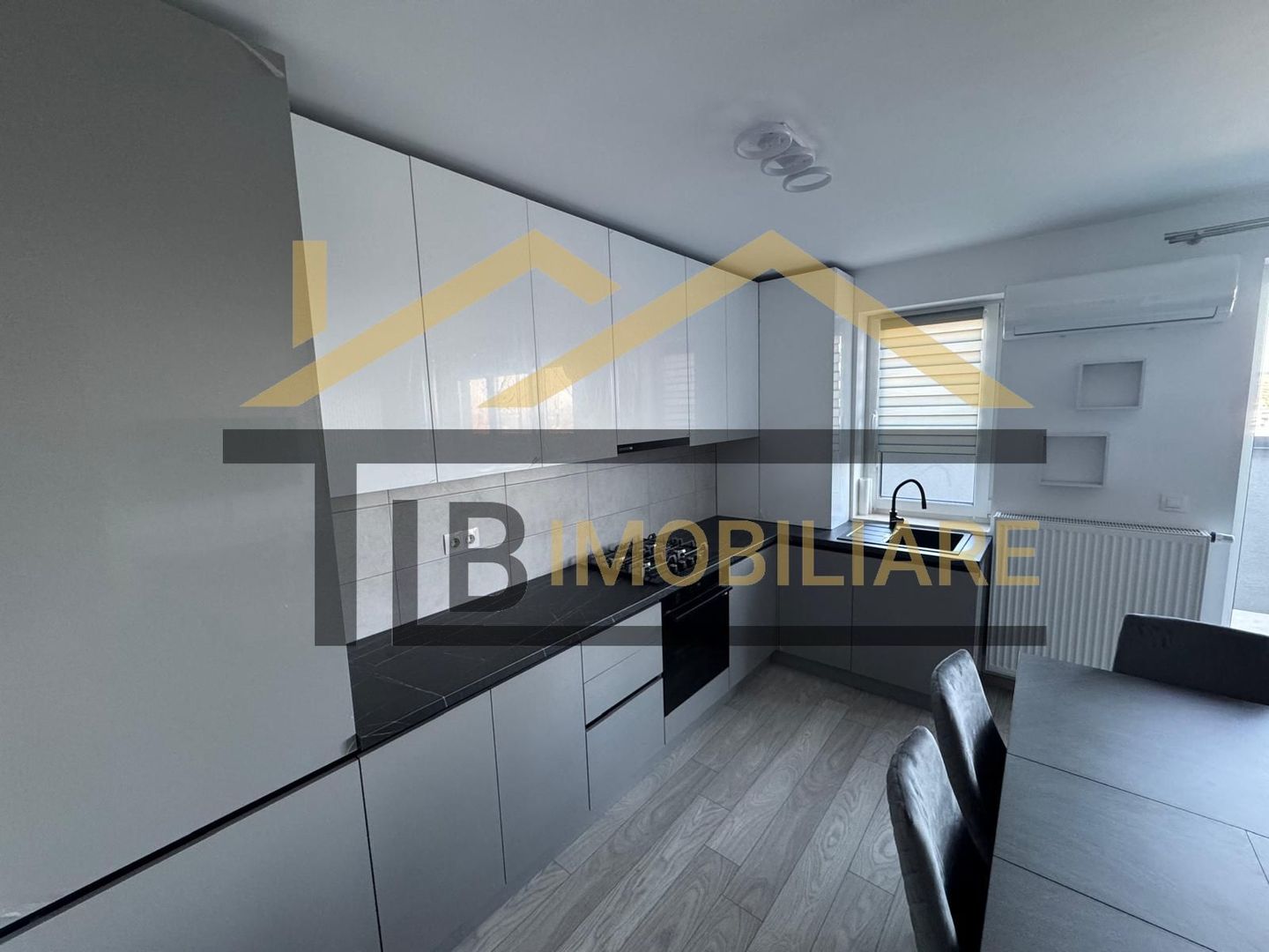 Apartament cu 3 camere, 70mp,  parcare, terasa, Zona Maurer - Poză 9
