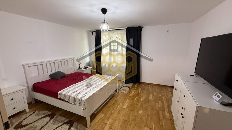 Apartament cu 3 camer, semidecomandat, in cartierul Rovine - Poză 3
