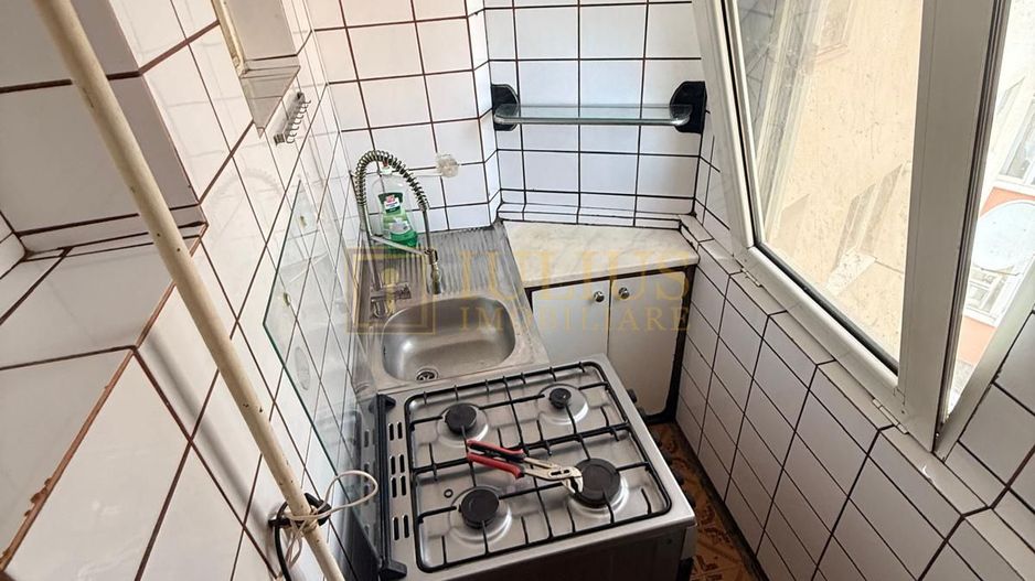 3 camere| complex studentesc |centrala termica| garaj sub bloc| pet friendly - Poză 17