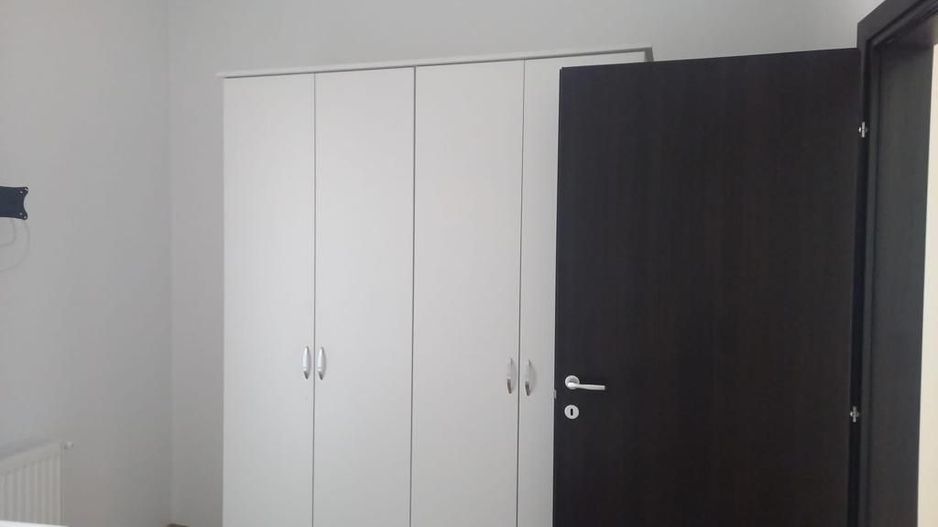 3 cam decomandat, bloc nou, 3 terase, langa Hotel Mariott, centrala - Poză 3