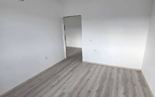 Apartament 2 camere 45 mp 65500 euro - Poză 3