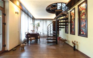 Arhitectura din Piatra si Lemn pe Malul Lacului Mogosoaia - Poză 5