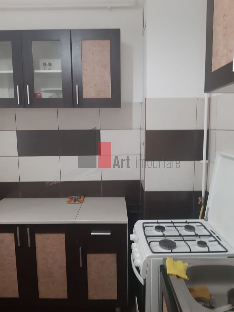 APARTAMENT 2 CAMERE  DRUMUL SARII - Poză 7
