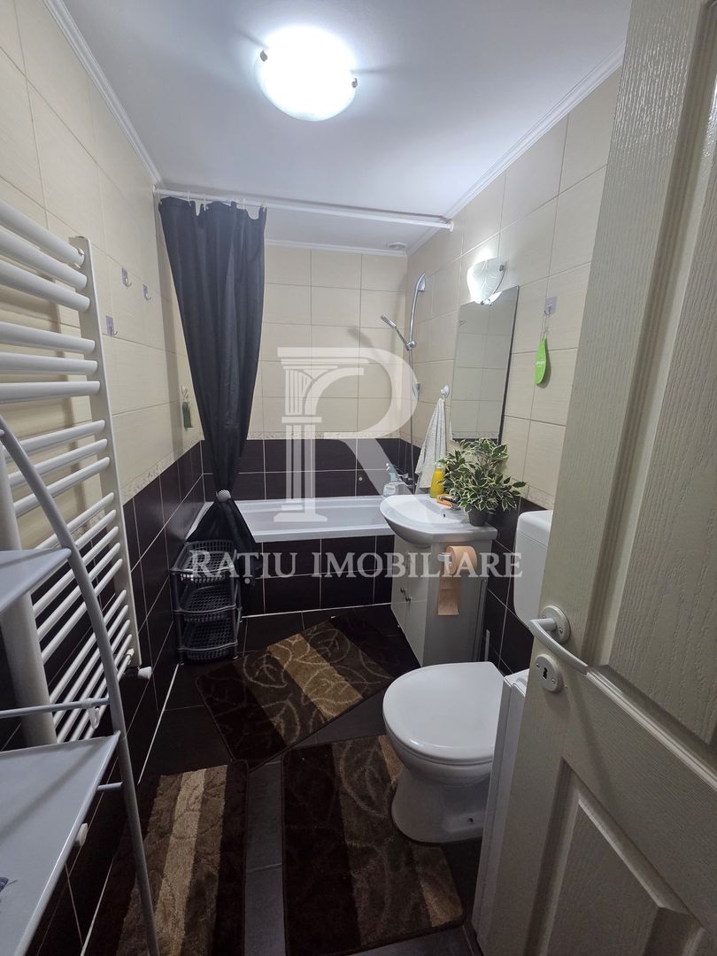 Apartament la casa cu 4 camere | Iosia | Oradea - Poză 3