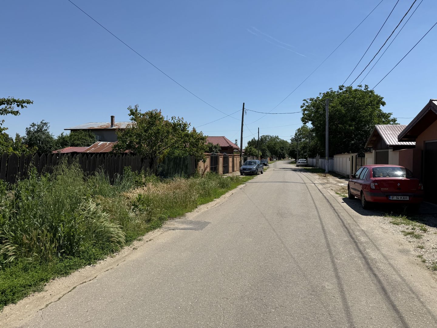 Teren central cu Autorizație de construire pt 2 vile - Poză 6