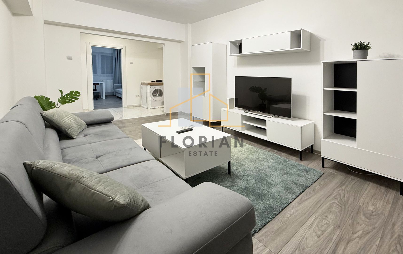 Închiriere Apartament 4 Camere Decomandate, Zona Iulius Mall - Poză 1