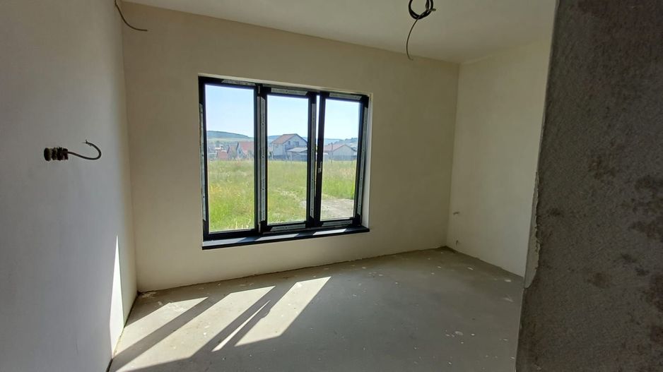 Casă individuală - Corunca-1200 mp teren - Poză 7