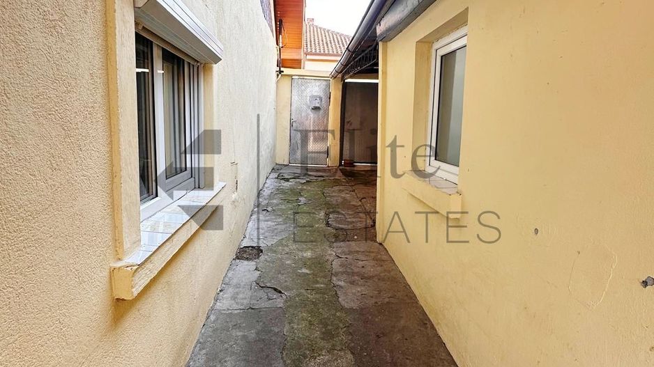 Casa de Inchirat cu 3 camere in Oradea - Poză 7