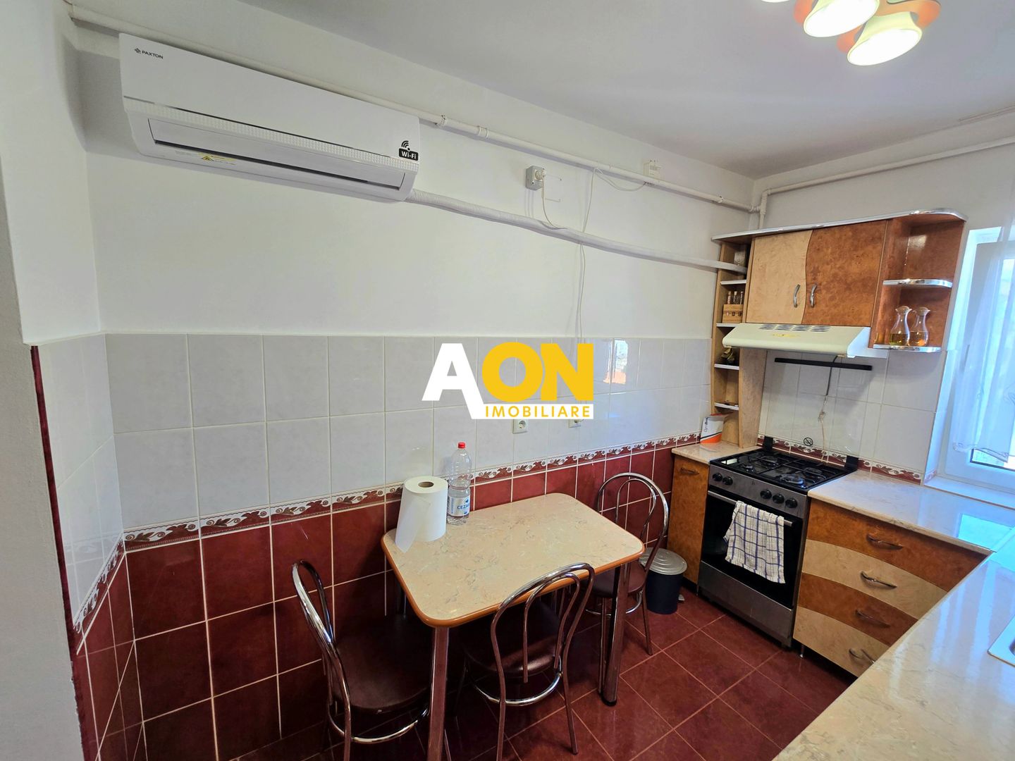 Apartament cu 2 Camere, Bloc cu Lift, Loc de Parcare, Zona Cetate - Poză 4