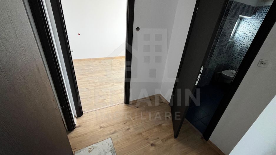 Ramada doua camere ultracentral modern 56mp balcon boxa - Poză 5