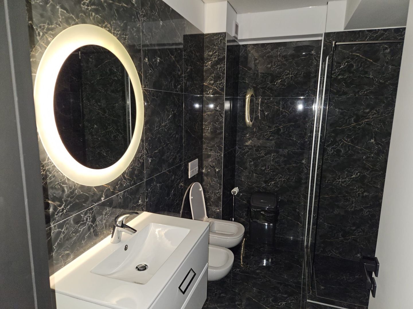 Apartament modern 2 camere, parter, complex securizat, Micro 17 - Poză 6