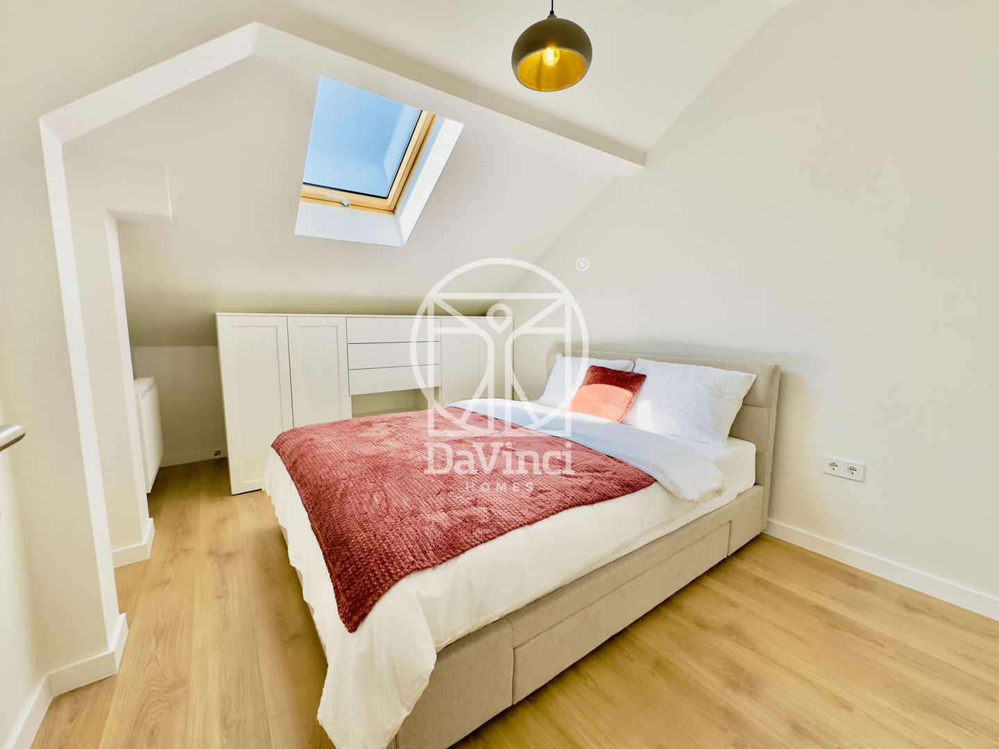 Penthouse 5 camere, intabulat, mobilat si utilat(NCL-29D-Ra-ap.9) - Poză 9