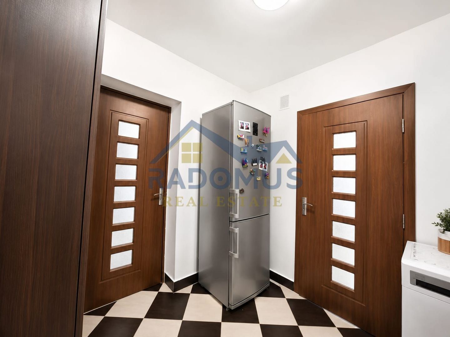 Apartament 2 camere - 49 mp Utili - Nord - Etaj 3 din 4 - Allea Nalbei - Poză 4