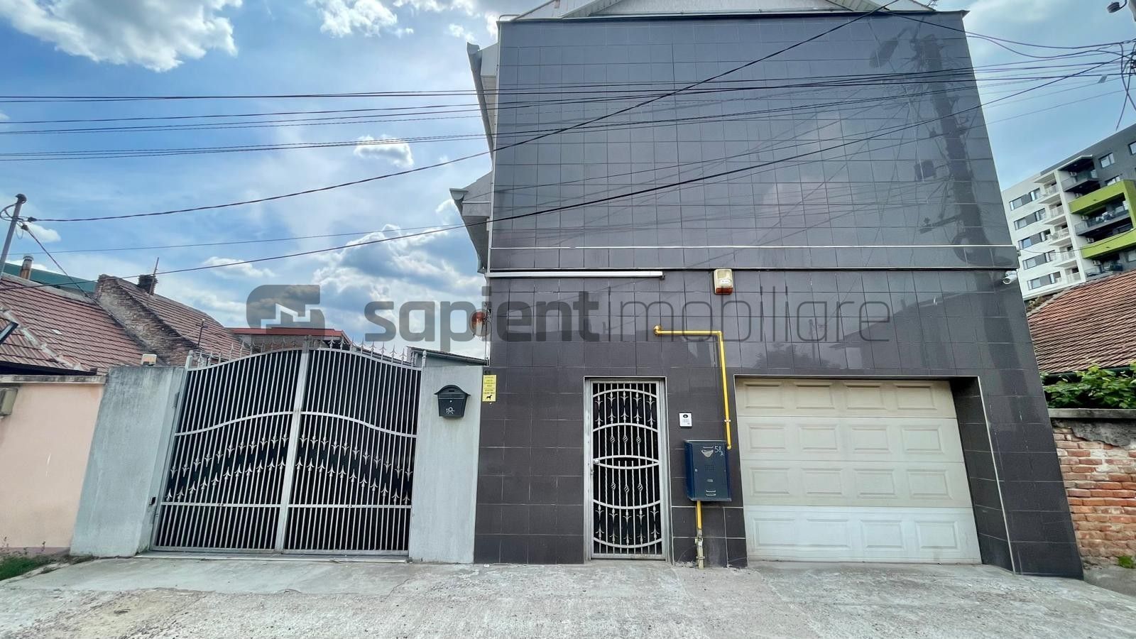 Casă ideală pentru familie, 263 mp cu garaj in Calea Aradului - Poză 1