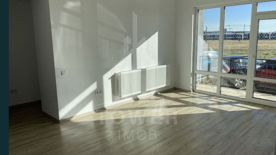 Apartament 3 camere decomandat cu balcon Calea Cisnadiei - Poză 1