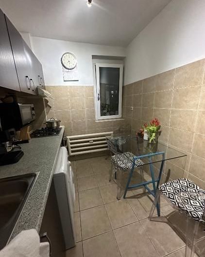 Apartament 2 camere metrou 1 mai - Poză 3