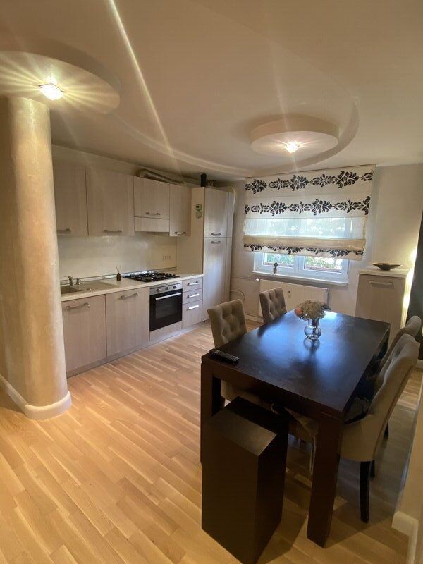 De Închiriat Apartament 3 Camere Decebal, Renovat, Aproape, de Metrou - Poză 13