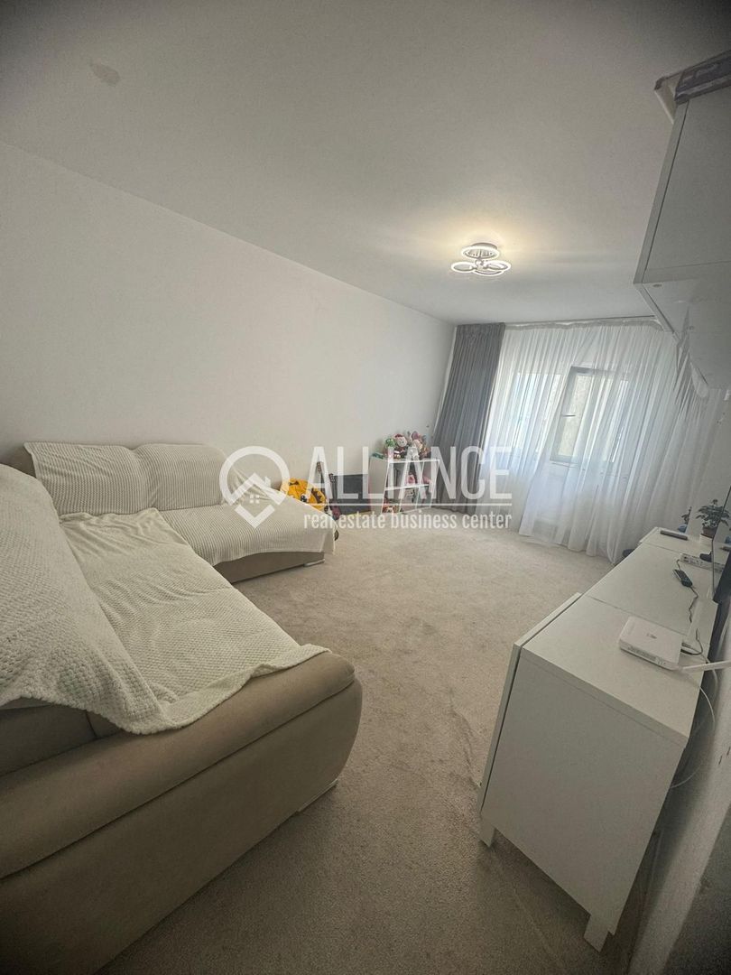 Faleza Nord(cod04)-Apartament 3 camere centrala gaz-vedere spre mare - Poză 2