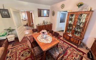 Casa pentru 2 familii zona Ghiroda CENTRALA teren 570mp - Poză 1