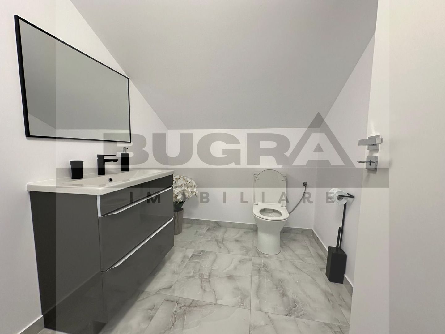 Duplex, 180mp utili, acces privat, ultrafinisat, petfriendly, Dezmir - Poză 11