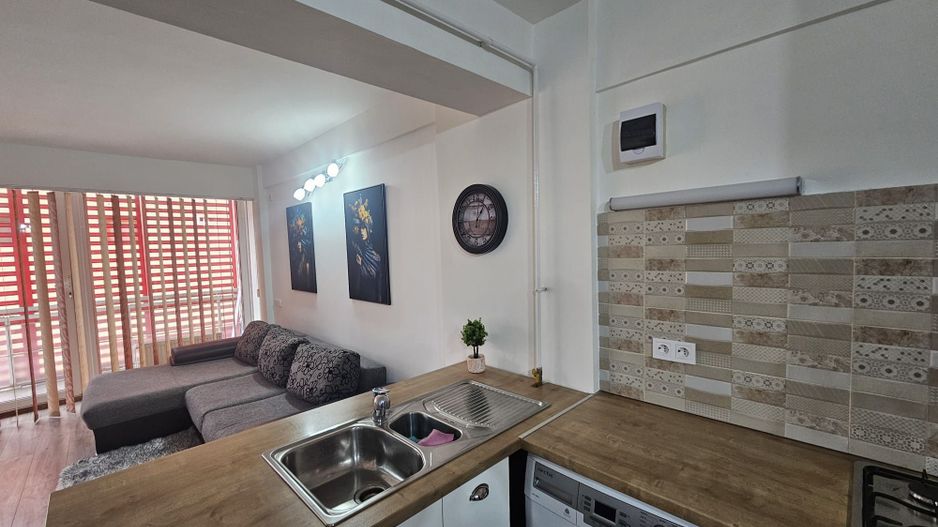 Apartament 2 camere, bloc 2010, garaj, zona Nord - Poză 3