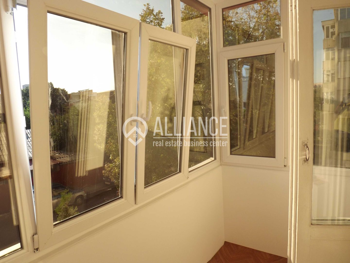 DACIA Sc. Spectrum apartament 2 camere decomandat - Poză 6