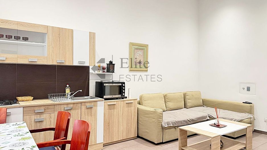 Apartament ultracentral cu 2 camere | Palatul Apollo Oradea - Poză 3