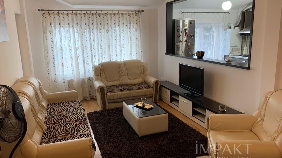 Apartament cu două camere, cartier Andrei Muresanu! - Poză 1