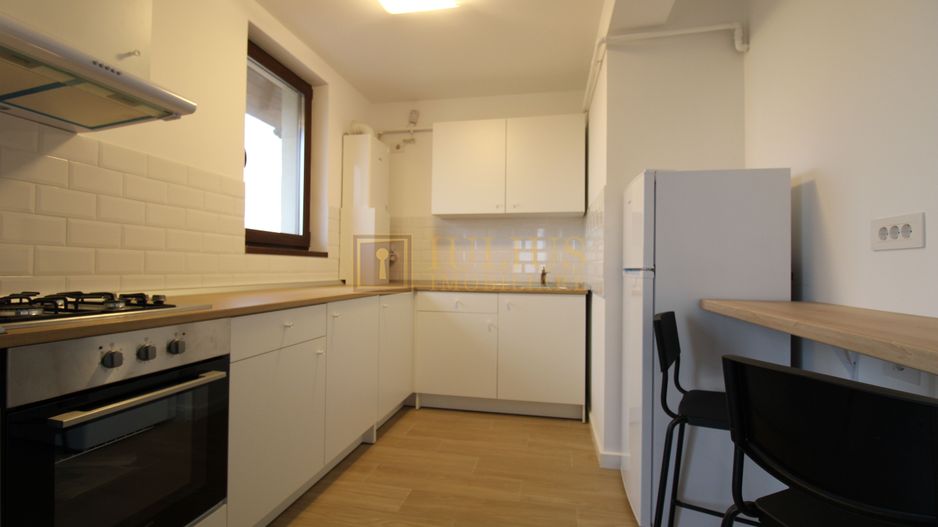 LOFT amenajat modern, 2 bai. Zona de sud. - Poză 5