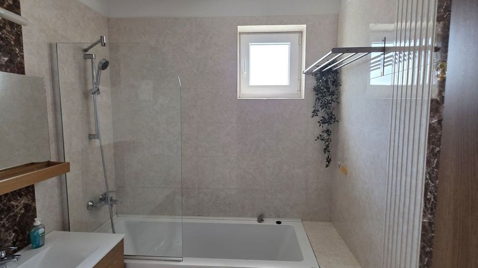 Apartament premium cu 3 camere | 2 dormitoare | Etaj 2 | Parcare cu ac - Poză 5