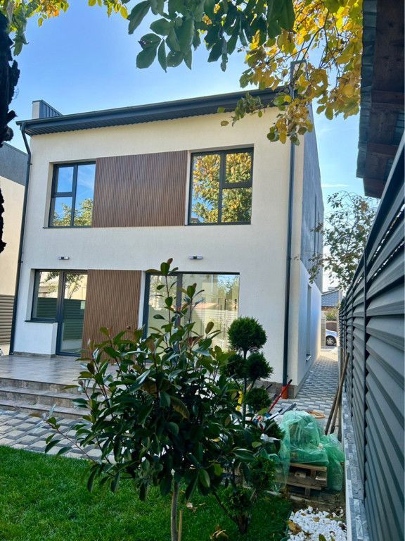 Vile moderne P+1 strada Jiului în oraș Voluntari - Poză 5